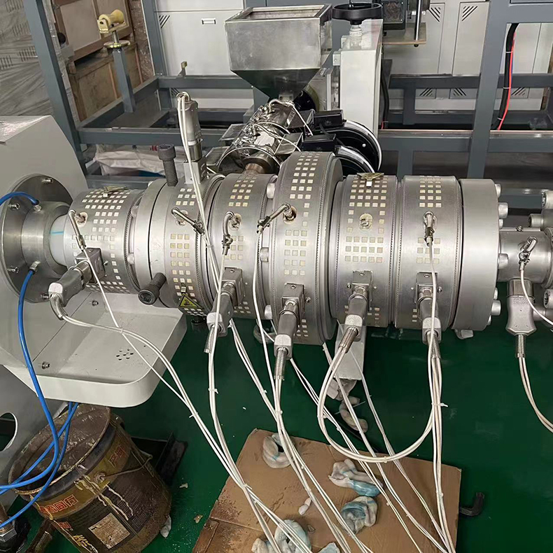 HDPE 20-63-110 plastic pipe production line
