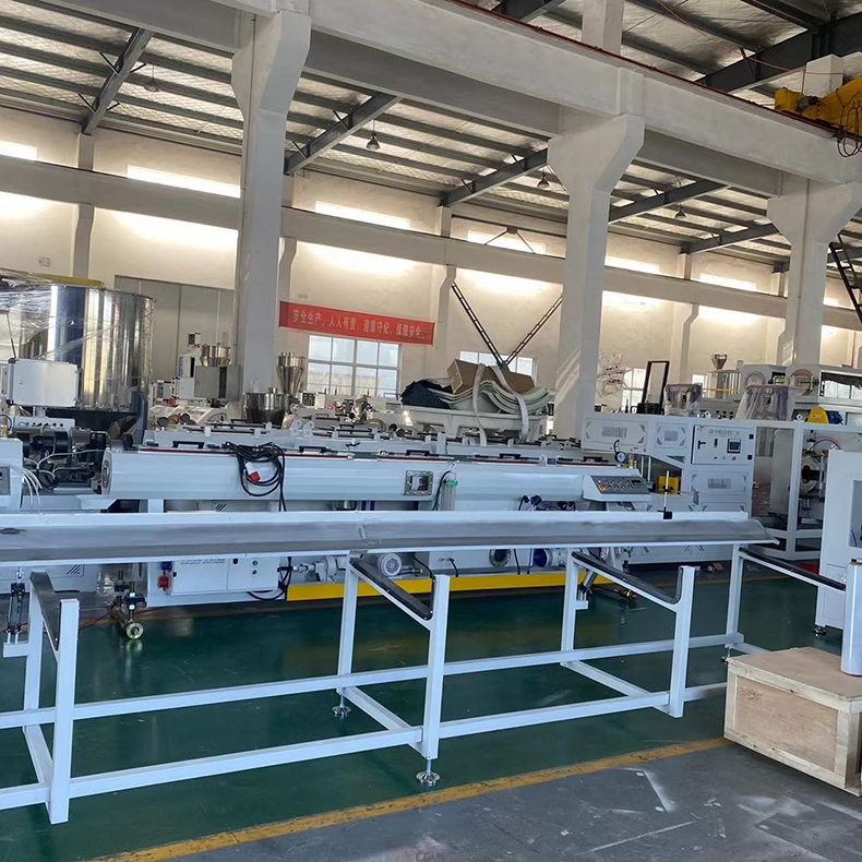 PE50-250 pipe production line